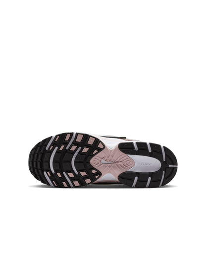 Nike Womens V5 RNR - White/Metallic Platinum by Denim Exchange