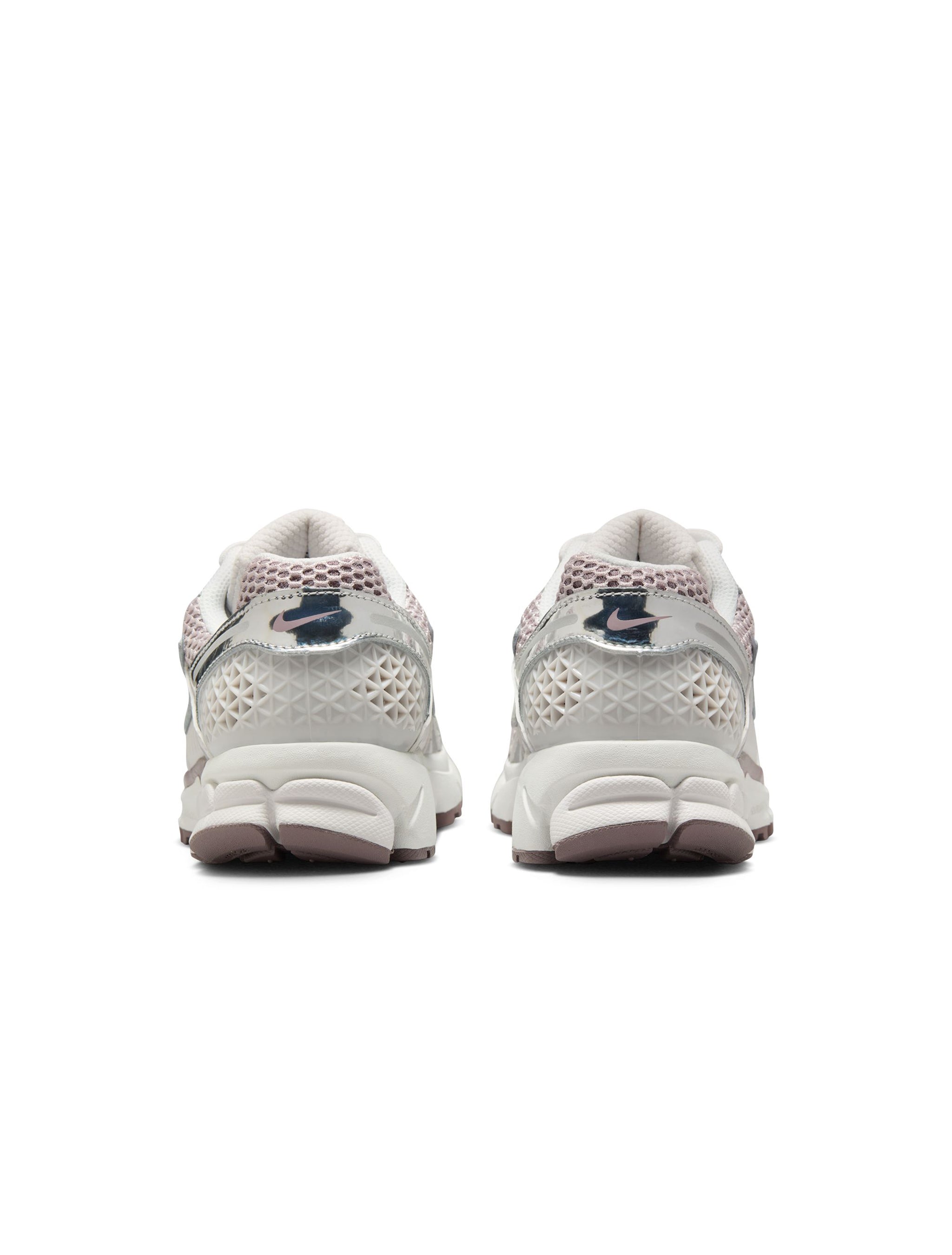 Nike Womens Zoom Vomero 5 - Vast Grey by Denim Exchange