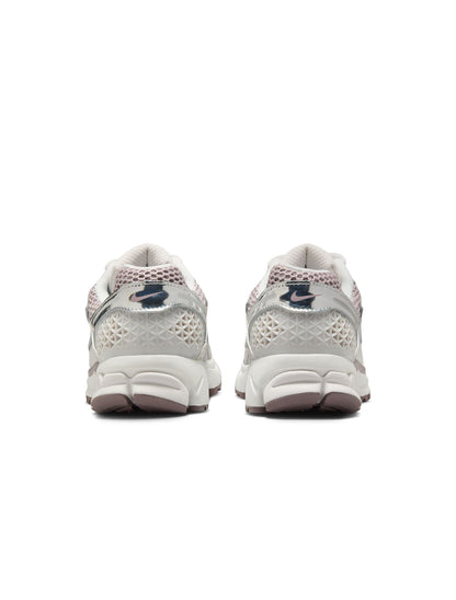 Nike Womens Zoom Vomero 5 - Vast Grey by Denim Exchange