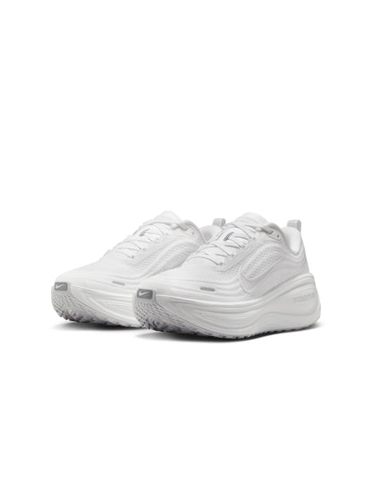 Nike Womens Vomero Plus - White by Denim Exchange
