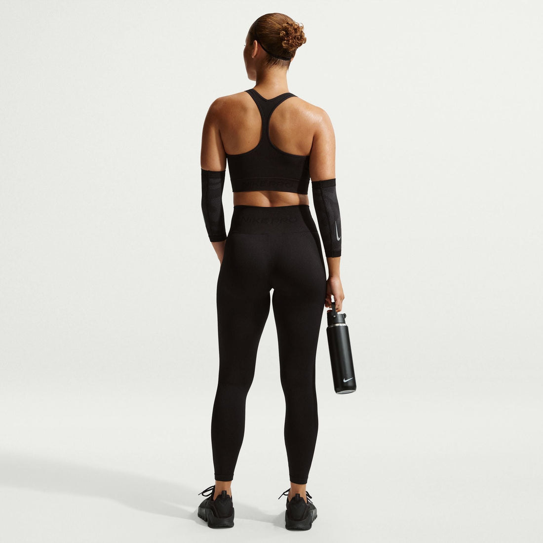 Nike Womens Pro Seamless Cropped Tank Top - Black by Denim Exchange