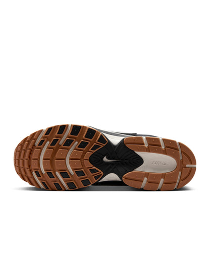Nike Mens V5 RNR - Black/Gum by Denim Exchange