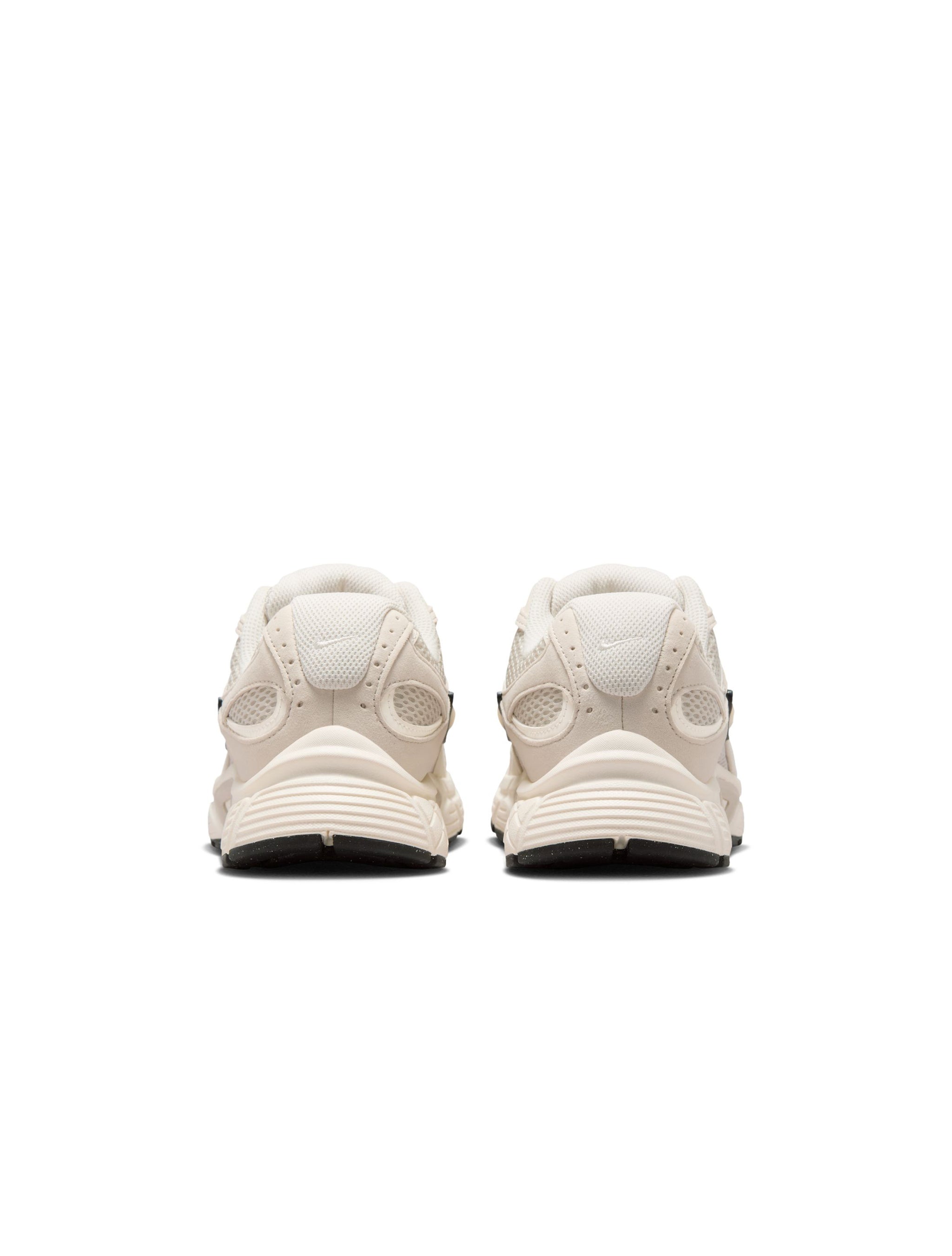 Nike Womens V5 RNR - Light Orewood Brown by Denim Exchange