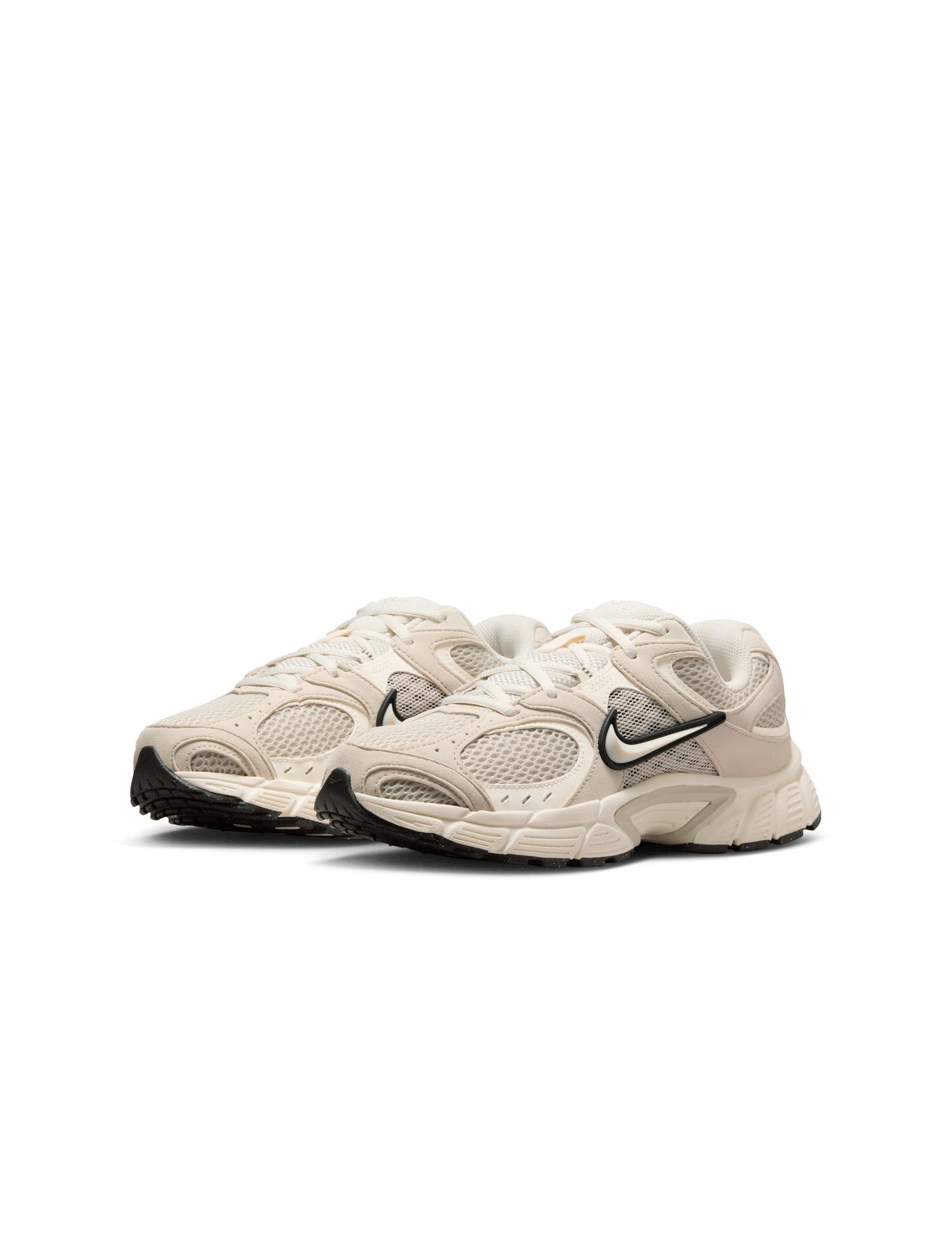 Nike Womens V5 RNR - Light Orewood Brown by Denim Exchange