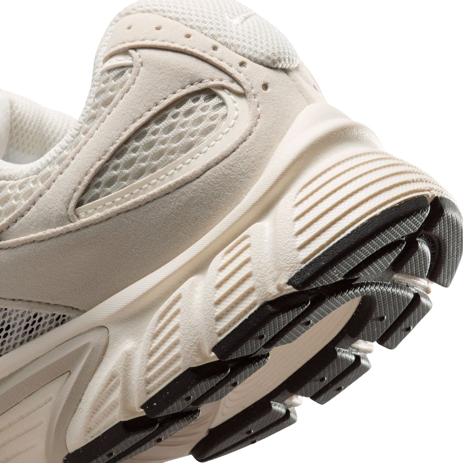 Nike Womens V5 RNR - Light Orewood Brown by Denim Exchange