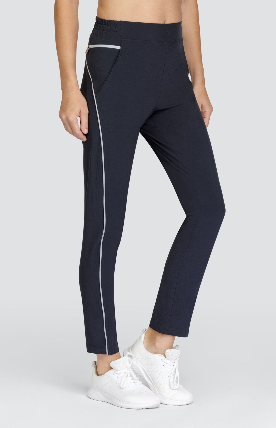 Bravo 28" Jogger Pant - Onyx Black  DestGlow