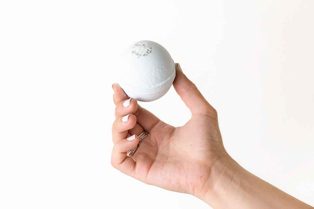 Bulk - 100 Natural Vegan Mix scents Bath Bombs - White