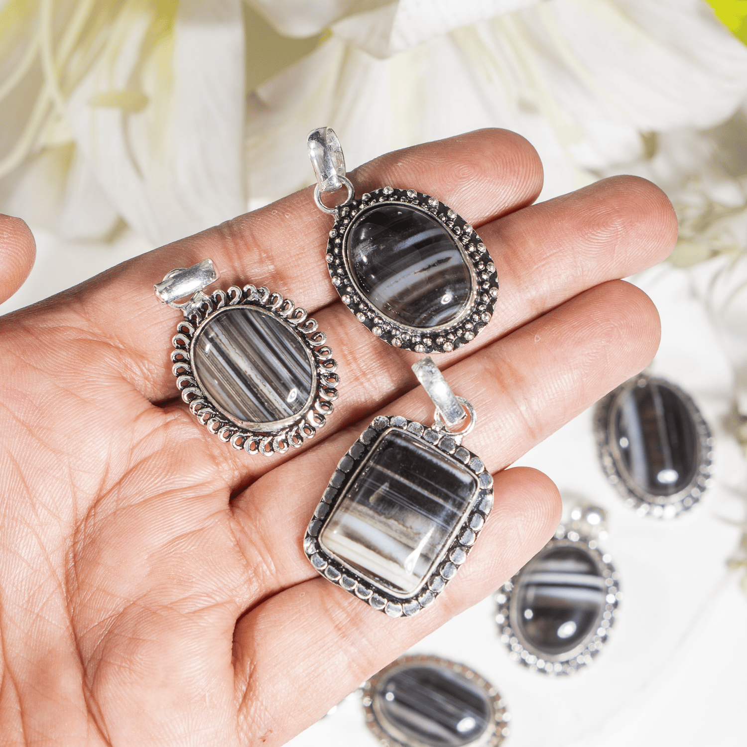 Black Sulemani Agate Pendants – Natural Crystal Pendants Healing Cabochon Pendants