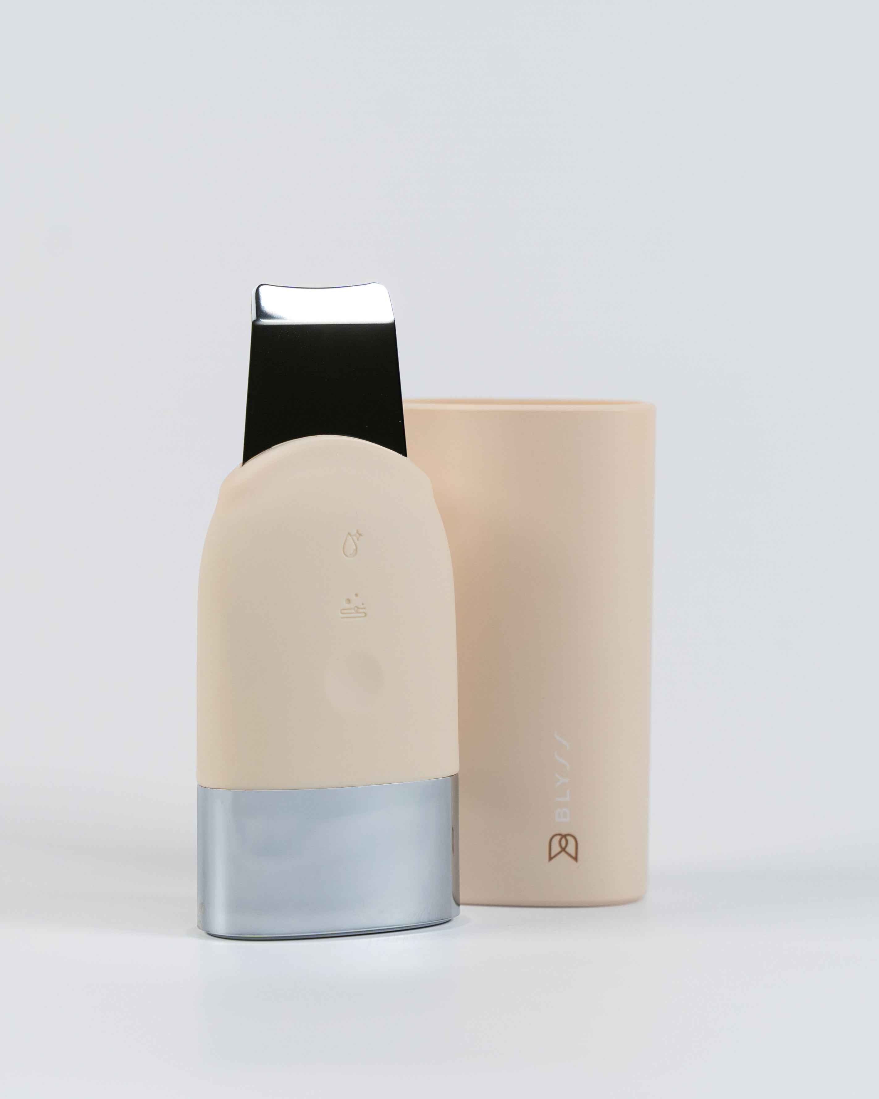 Blyss Iris – Ultrasonic Facial Scrubber &amp; Skin Spatula