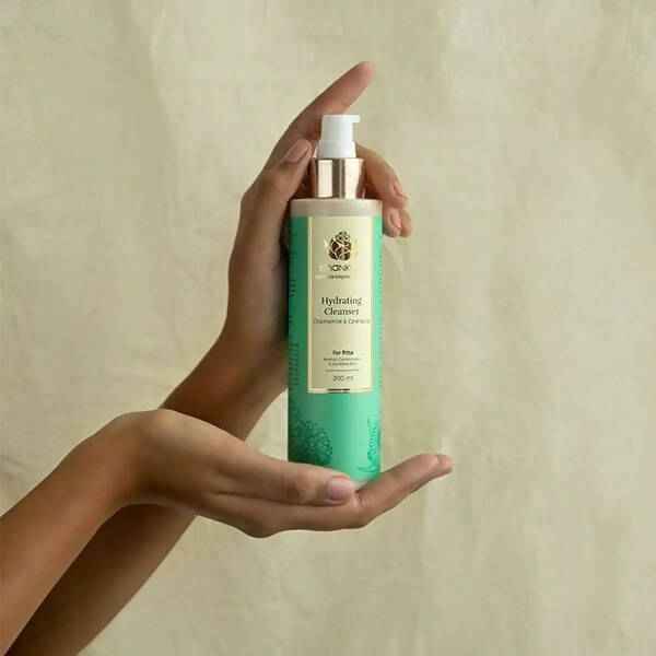 Sri Sri Tattva Hydrating Cleanser
