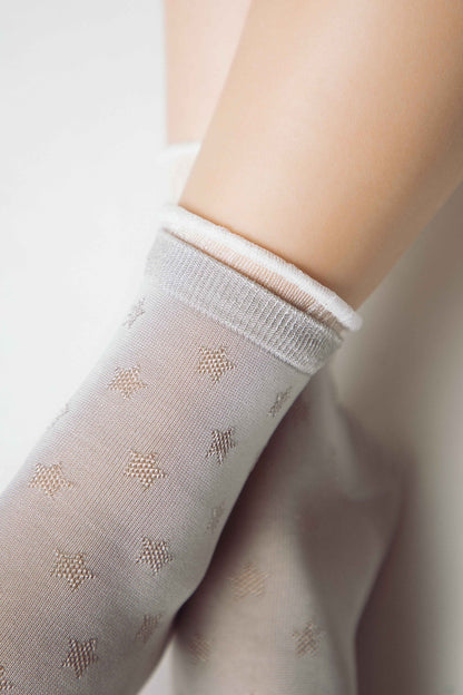 Conte Socks Classic - 491 Glossy Pattern and Decorative Transparent Mesh
