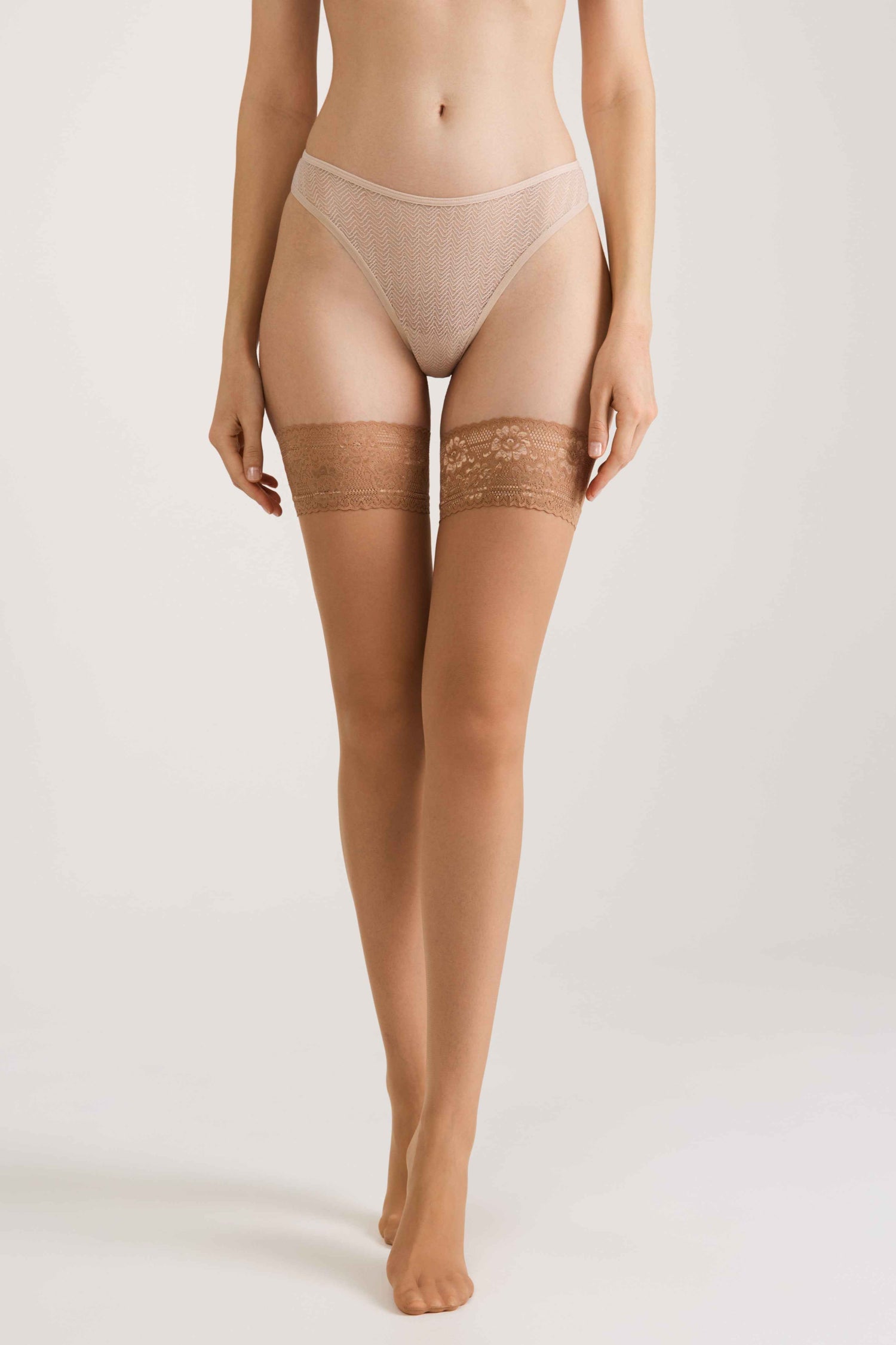 Stockings Conte Class 12 Den - Silicone Lace Top