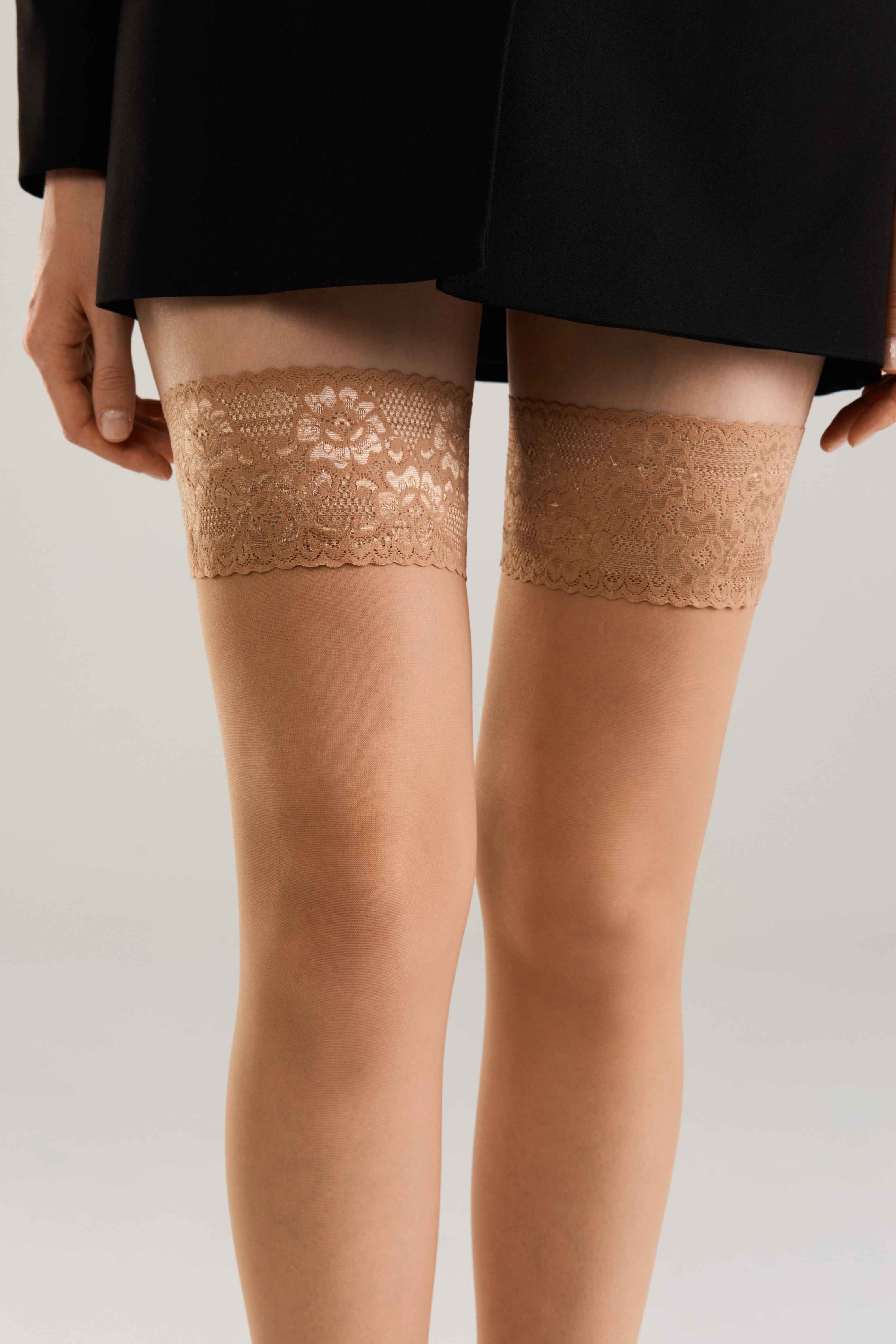 Stockings Conte Class 40 Den - Silicone Lace Top