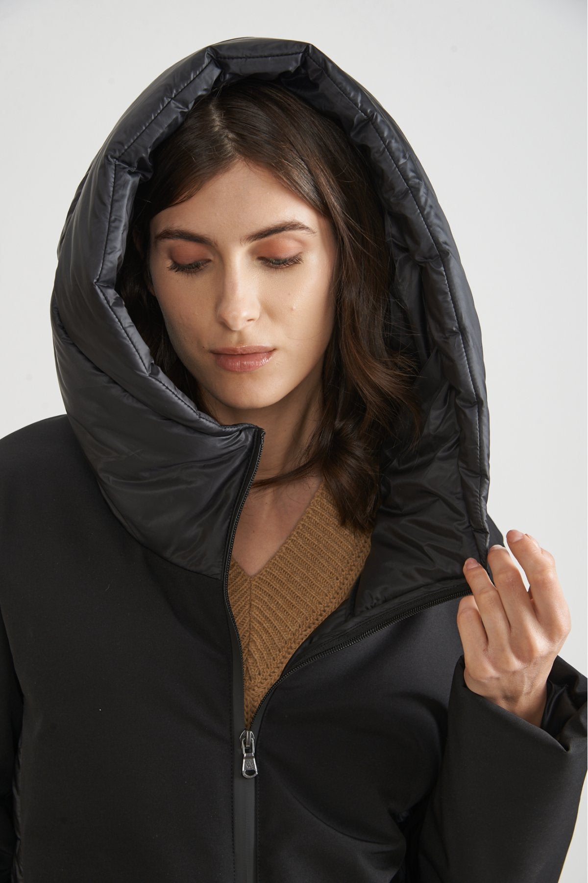 Canadian Women Lytton Coat by Luosophy