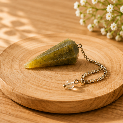 Green Aventurine Pendulum (Cleansing and Stress Relief)  DestGlow