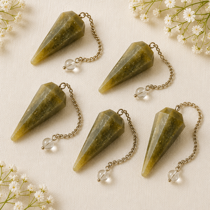 Green Aventurine Pendulum (Cleansing and Stress Relief)