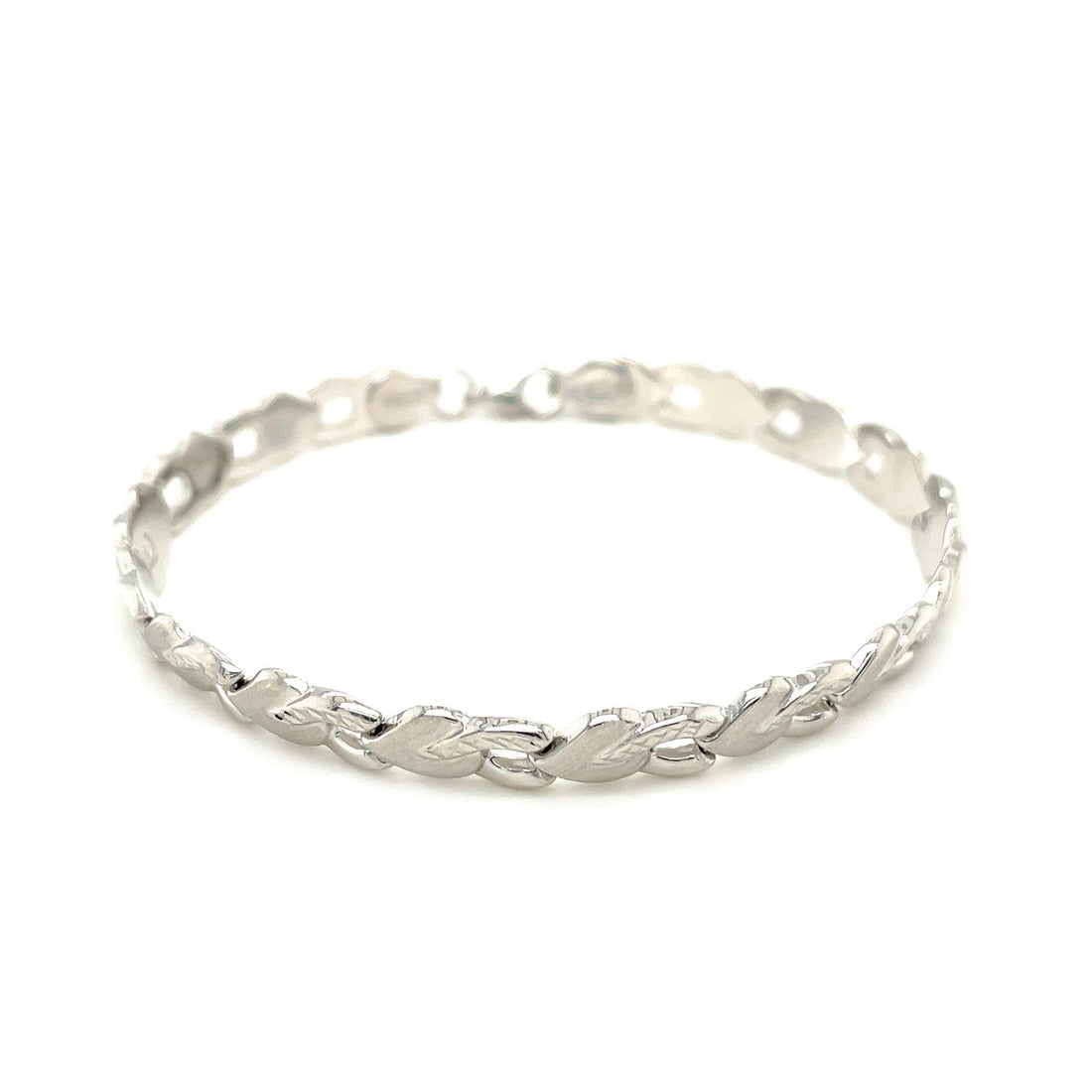 14k White Gold Heart Shape Textured Bracelet (6.35 mm) 
