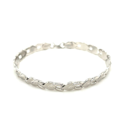 14k White Gold Heart Shape Textured Bracelet by Bids.com