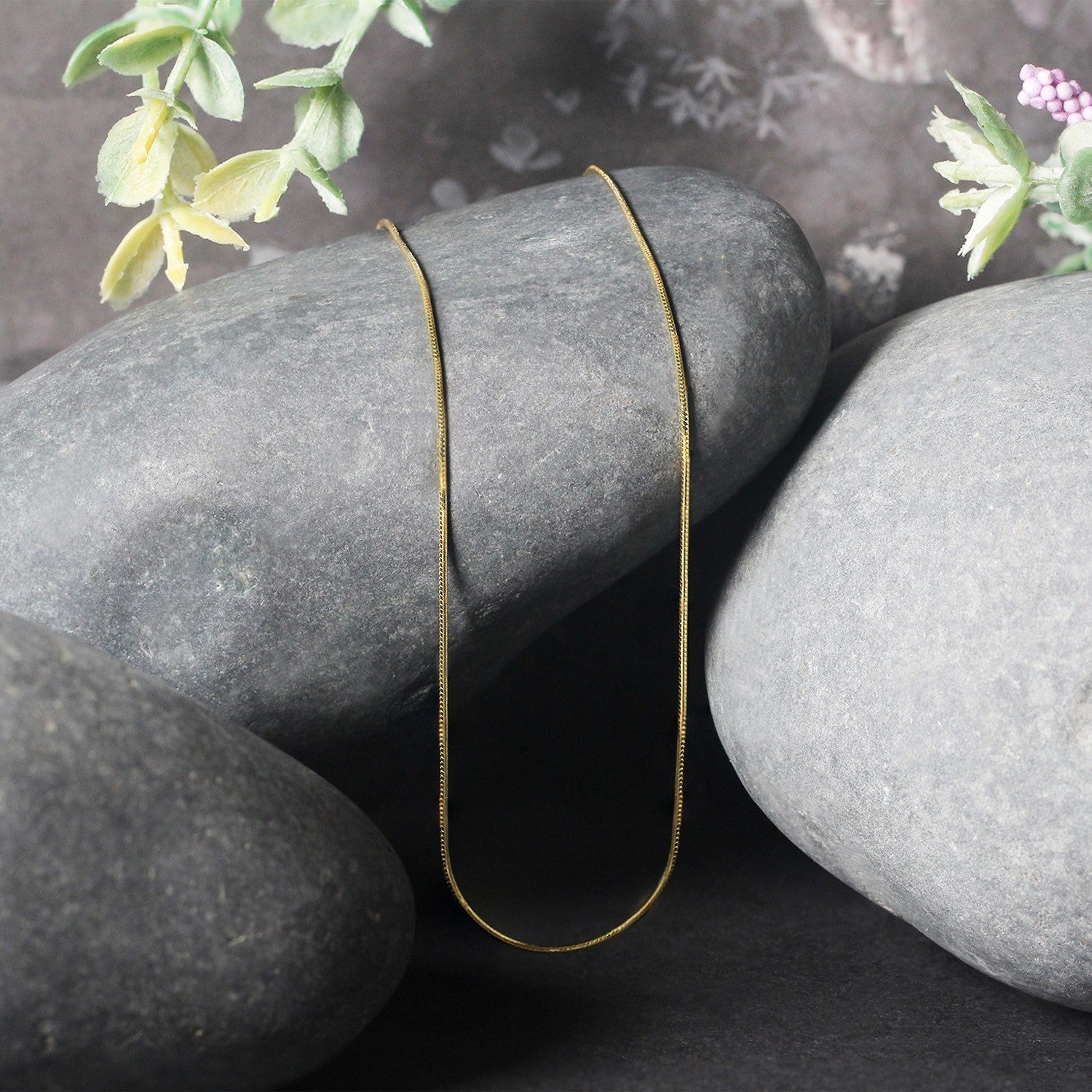 14k Yellow Gold Round Snake Chain 0.7mm by Bids.com