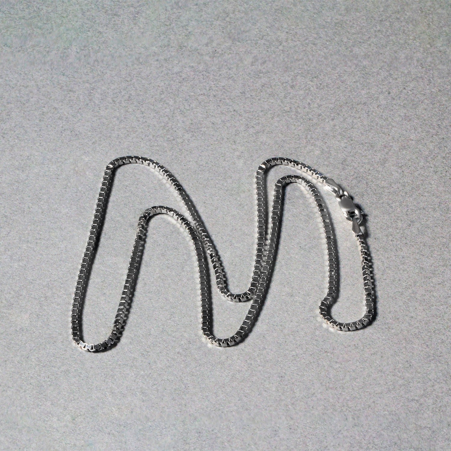 14k White Gold Classic Box Chain 1.4mm by Bids.com