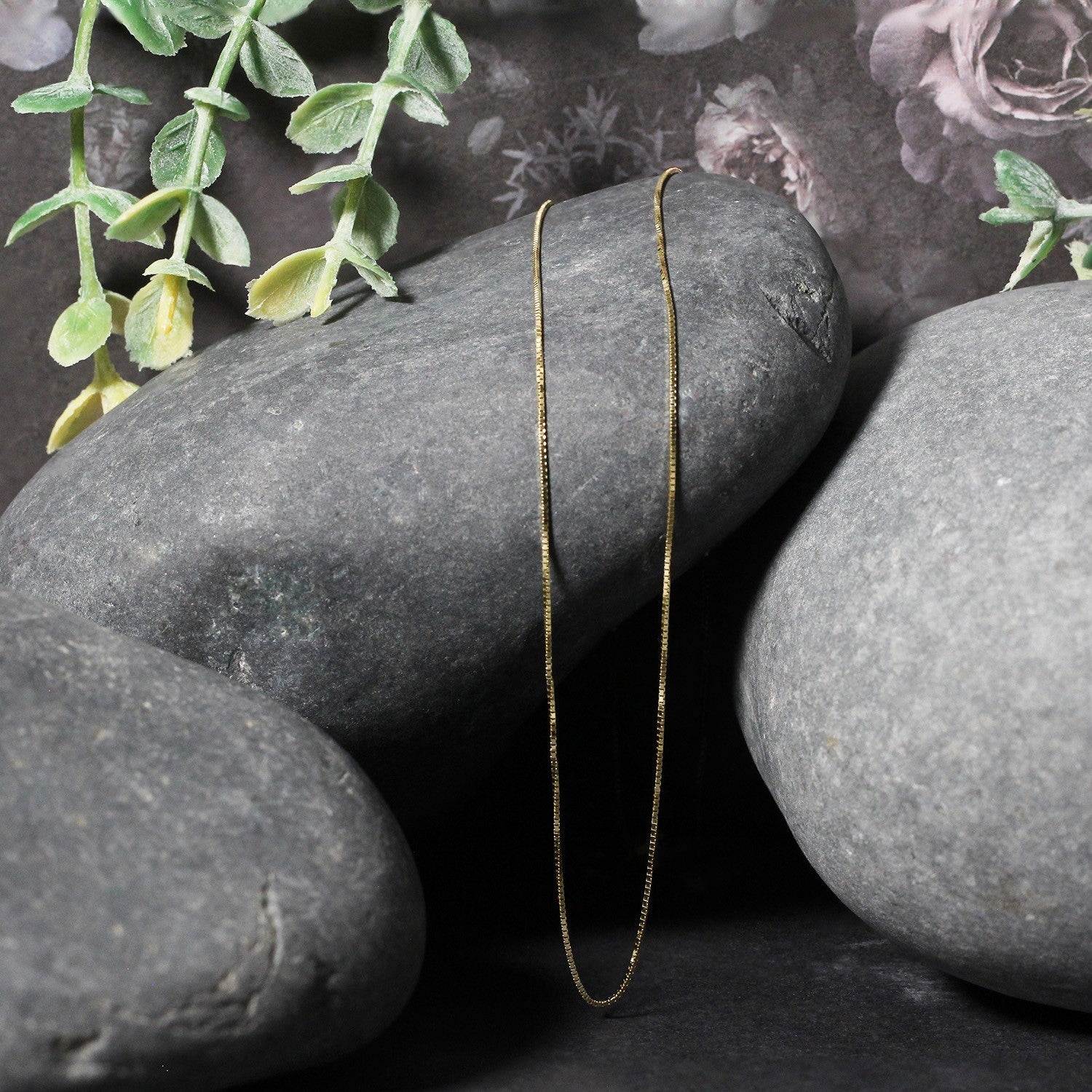 10k Yellow Gold Classic Box Chain (0.60 mm) - DestGlow