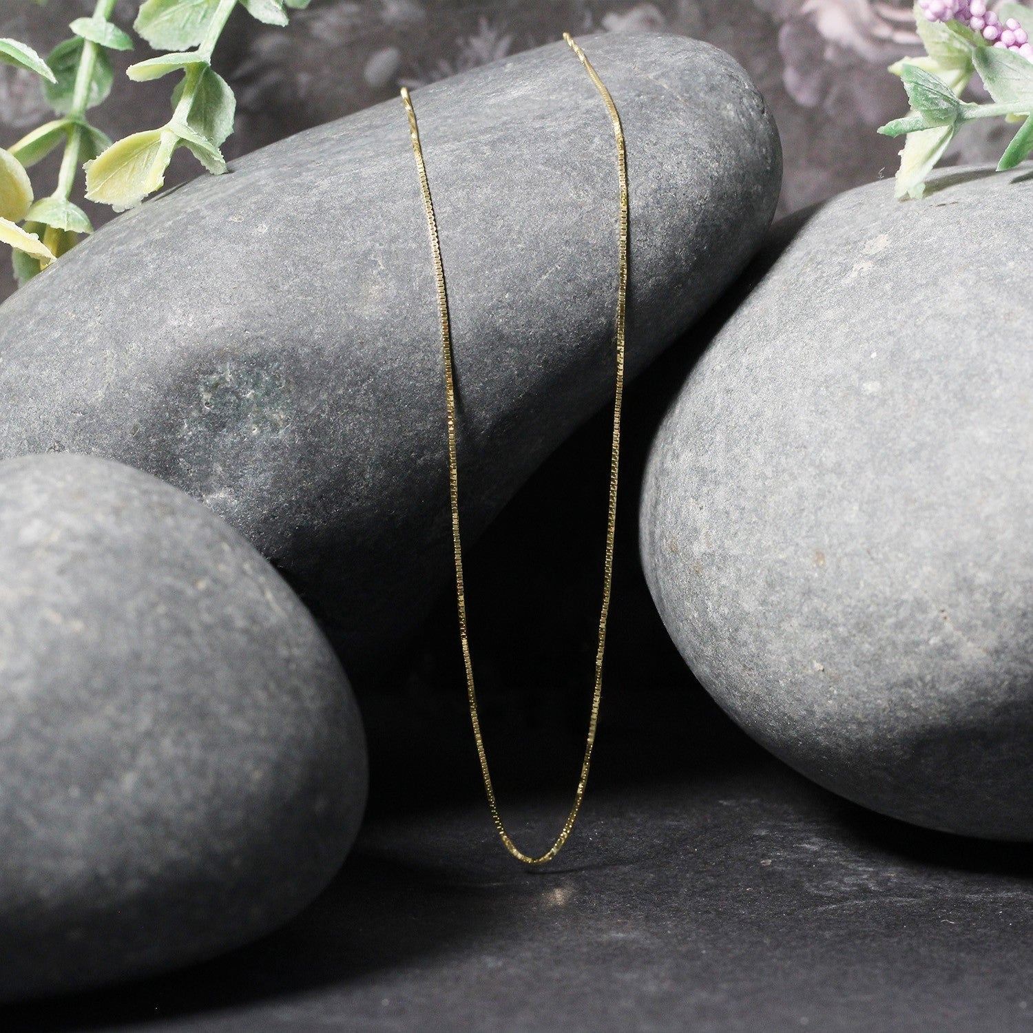 18k Yellow Gold Box Chain 0.6mm (0.60 mm)  DestGlow