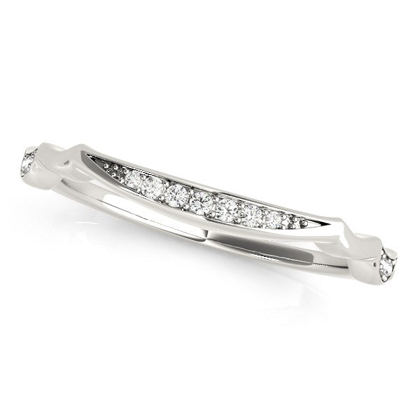 14k White Gold Unique Graduated Style Diamond Wedding Band (1/10 cttw) by Bids.com
