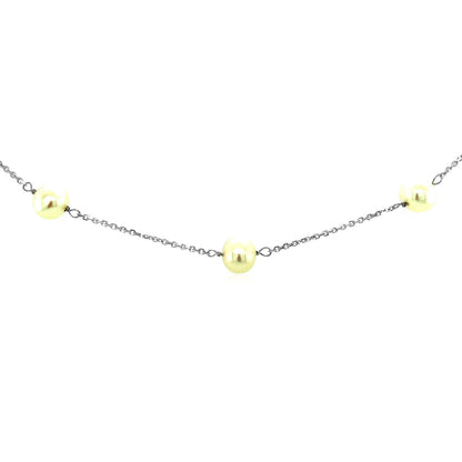 14k White Gold Necklace with White Pearls