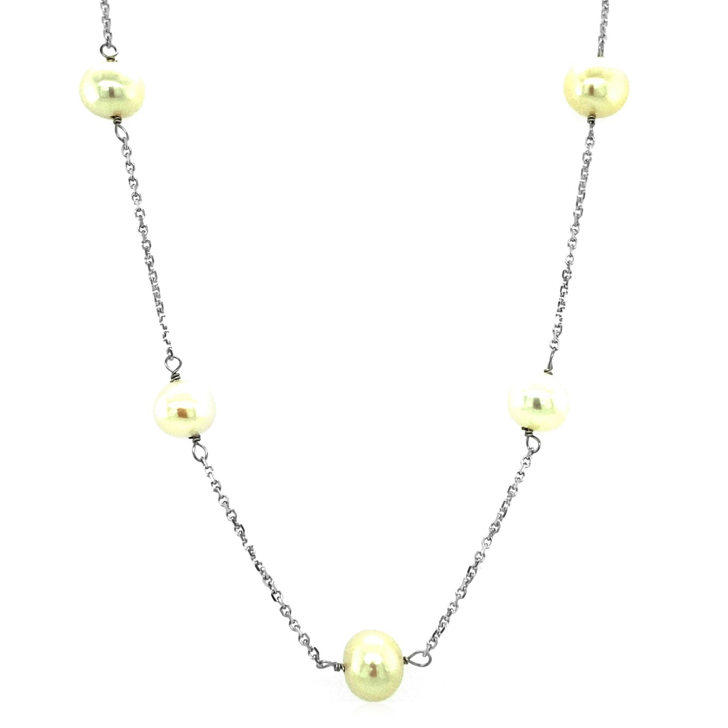 14k White Gold Necklace with White Pearls by Bids.com