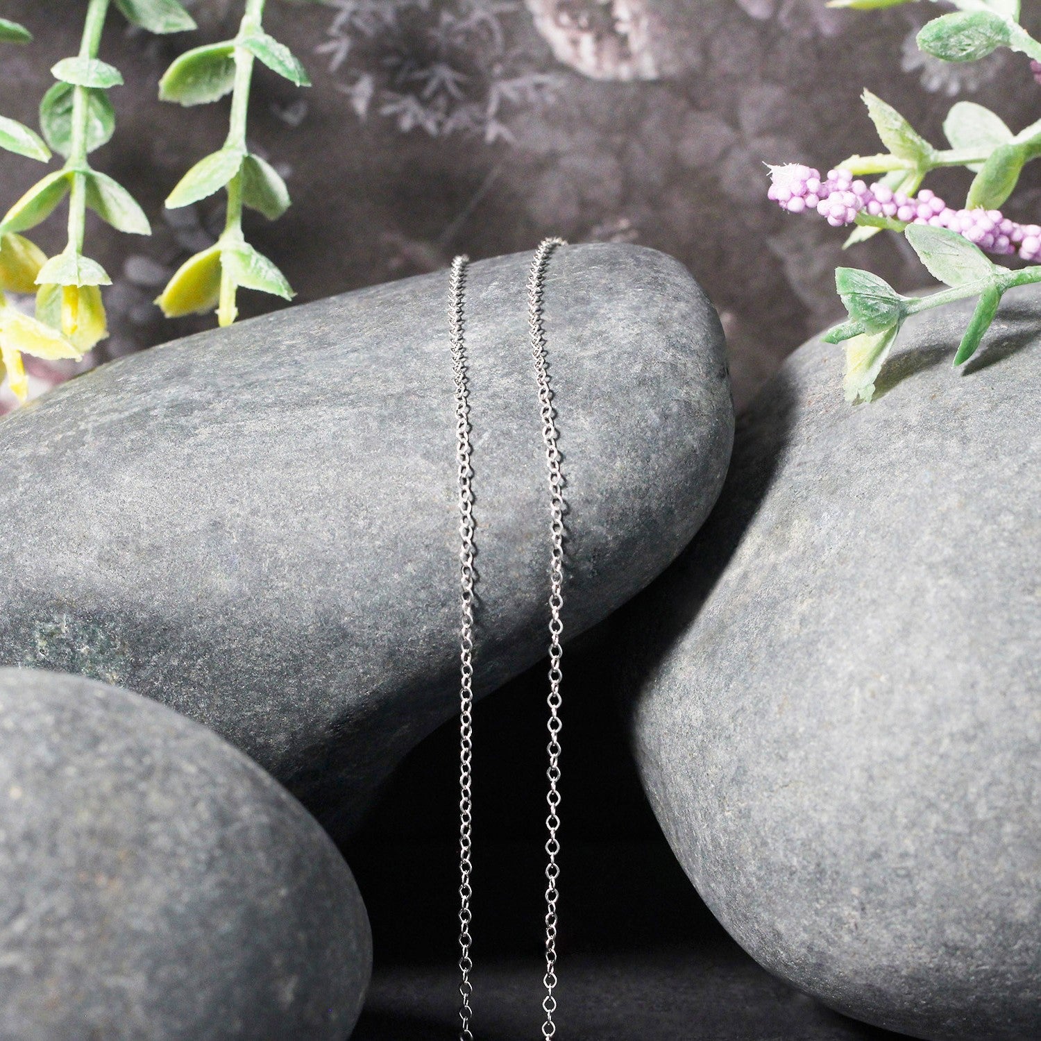 Double Extendable Piatto Chain in 14k White Gold (1.2mm) by Bids.com