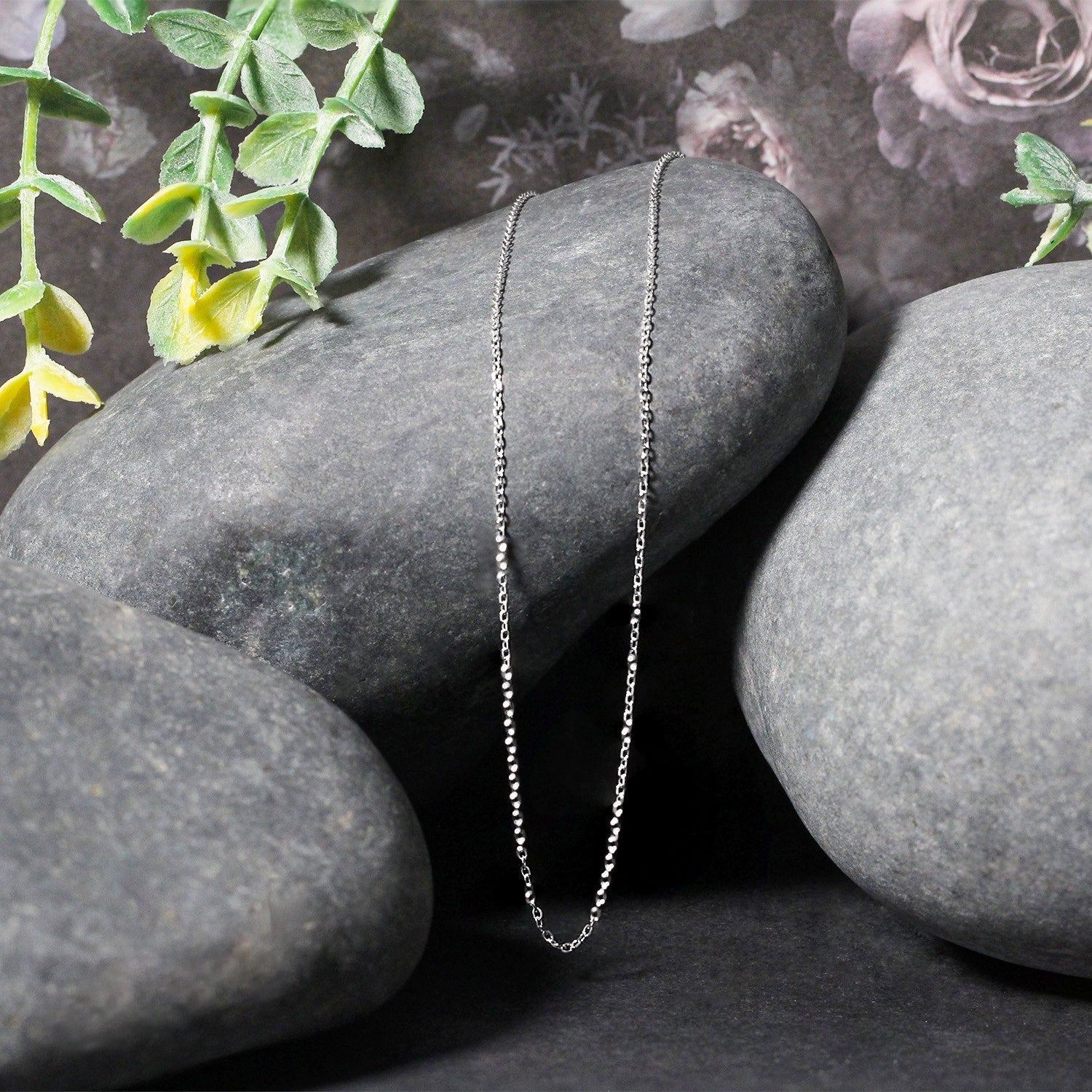 14k White Gold Diamond Cut Cable Link Chain 0.8mm by Bids.com