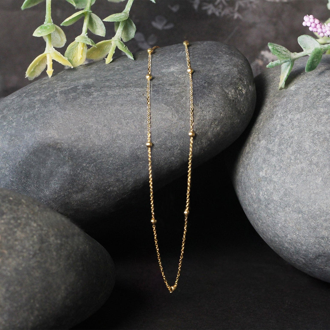 Bead Links Saturn Chain in 14k Yellow Gold (1.80 mm) - DestGlow