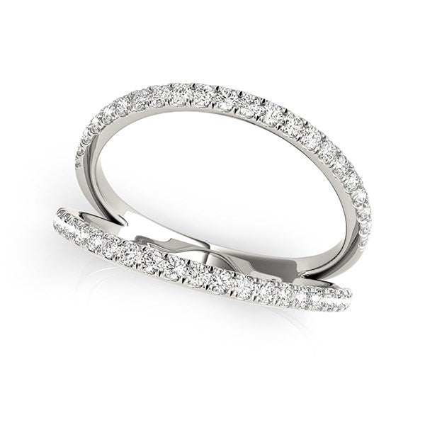 14k White Gold Diamond Split Band Ring (1/4 cttw) by Bids.com