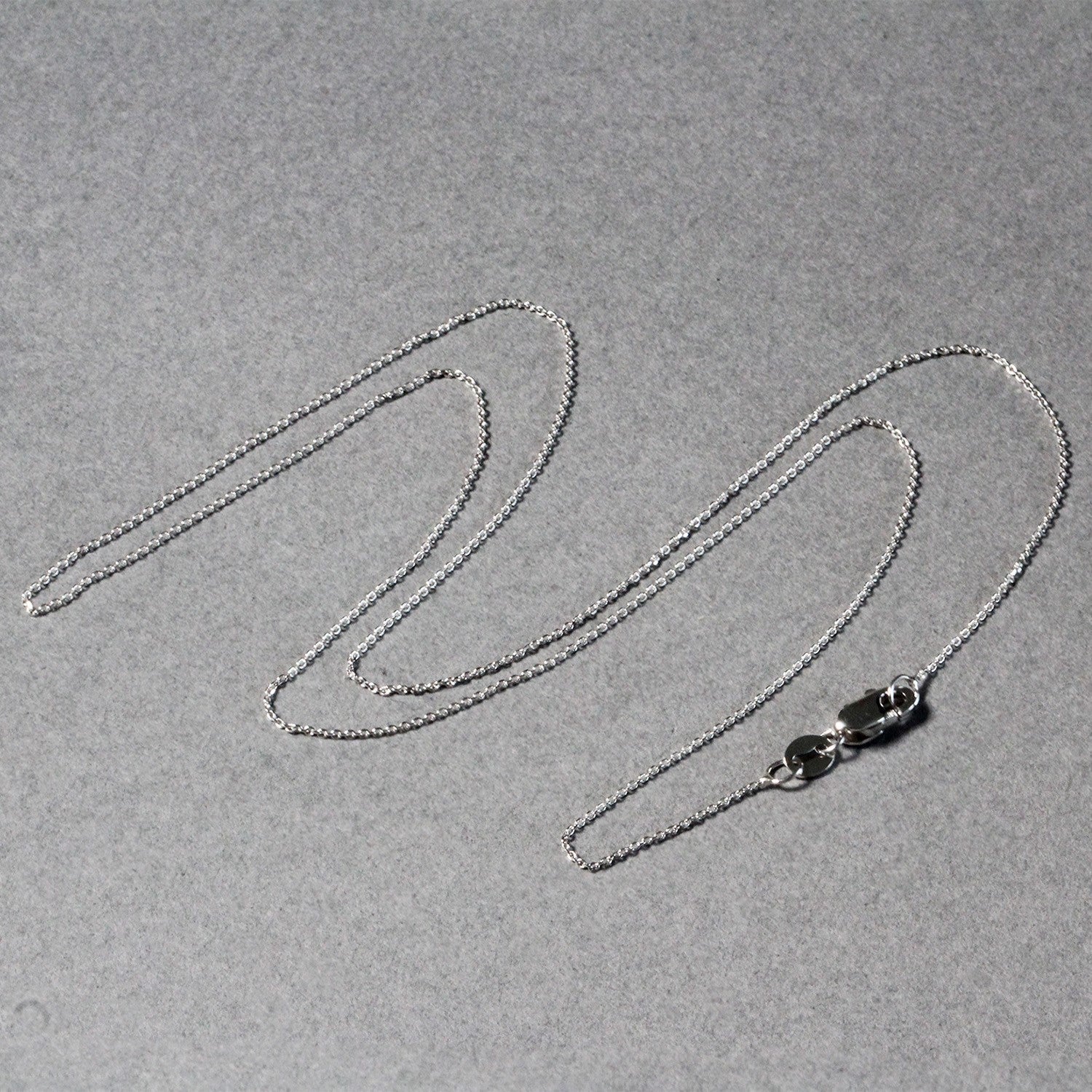 14k White Gold Cable Link Chain 0.5mm  DestGlow