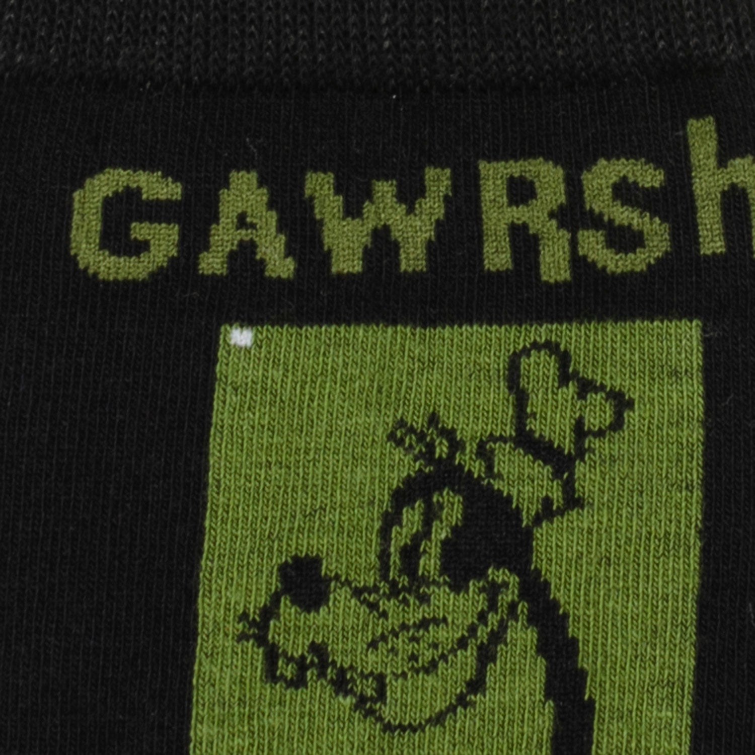 Disney Goofy Check Socks and Mickey Mouse Blue Lapel Pin Gift Set