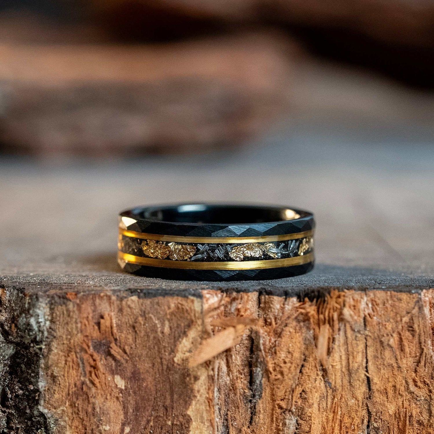 Meteorite x Gold Leaf Hammered Tungsten Carbide - 6mm