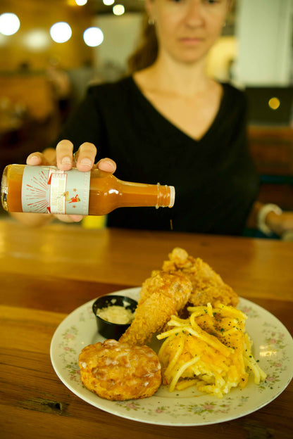 Lady May’s Sweet Heat Hot Sauce – Sweet &amp; Spicy Blend – Handcrafted Chili Sauce – Restaurant Recipe, Small Batch – 6oz Glass Bottle