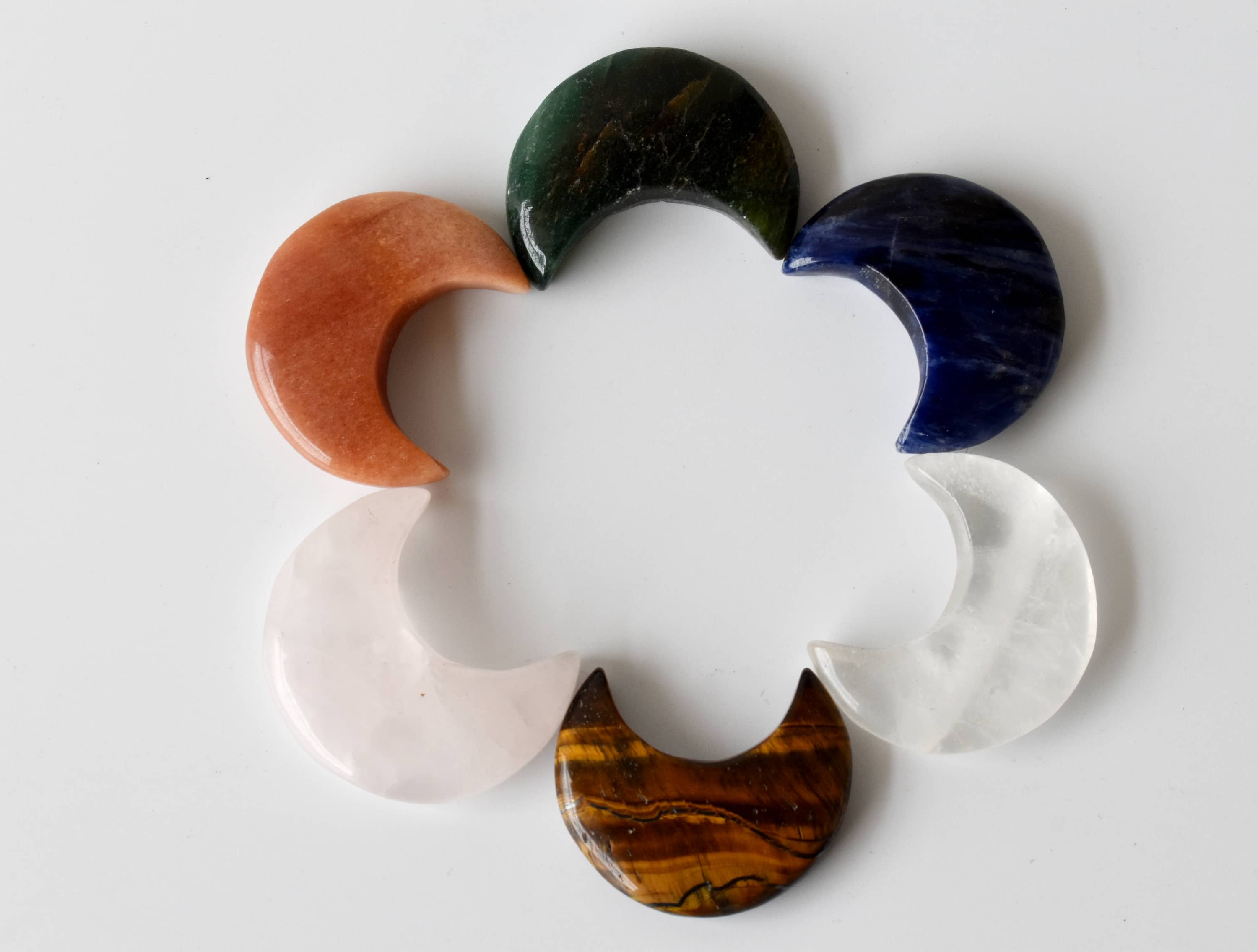 Lot Of 20Pcs Polished Green Jade Crystal Moons, Hand Carved Crescent Moon Shaped  DestGlow