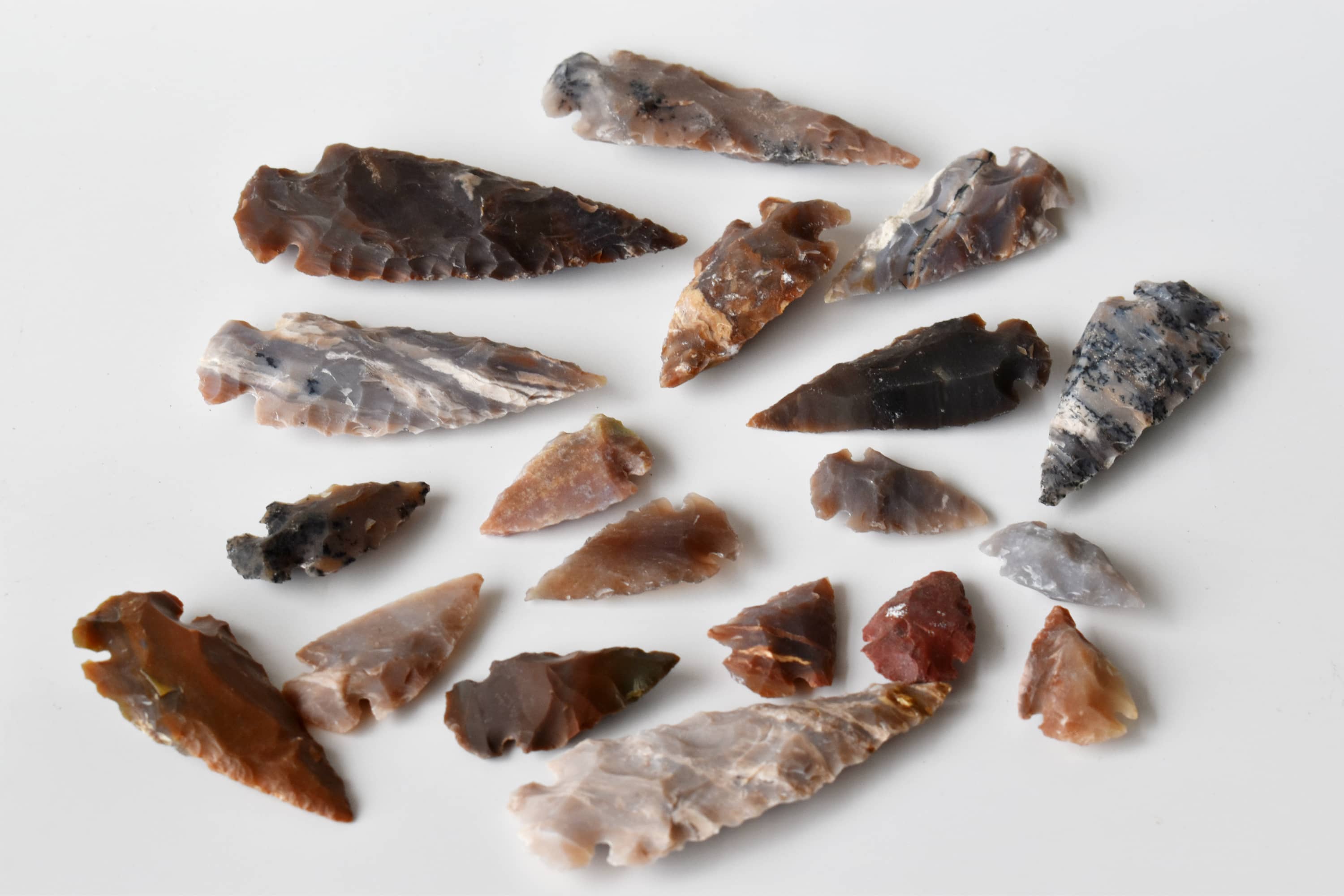 Fancy Jasper Arrowhead Points  DestGlow