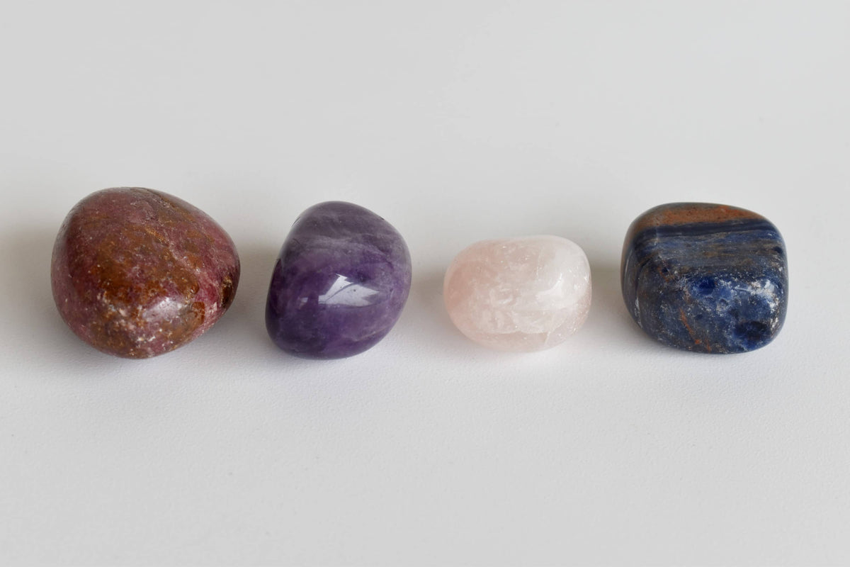 Attracting LOVE Crystal Kit, Gemstone Tumble Kit, Love Crystal Gift Set  DestGlow
