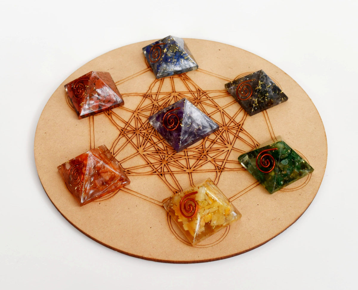 Chakra Crystals Orgone Pyramids Set, Wooden Grid Plate, Selenite Log  DestGlow