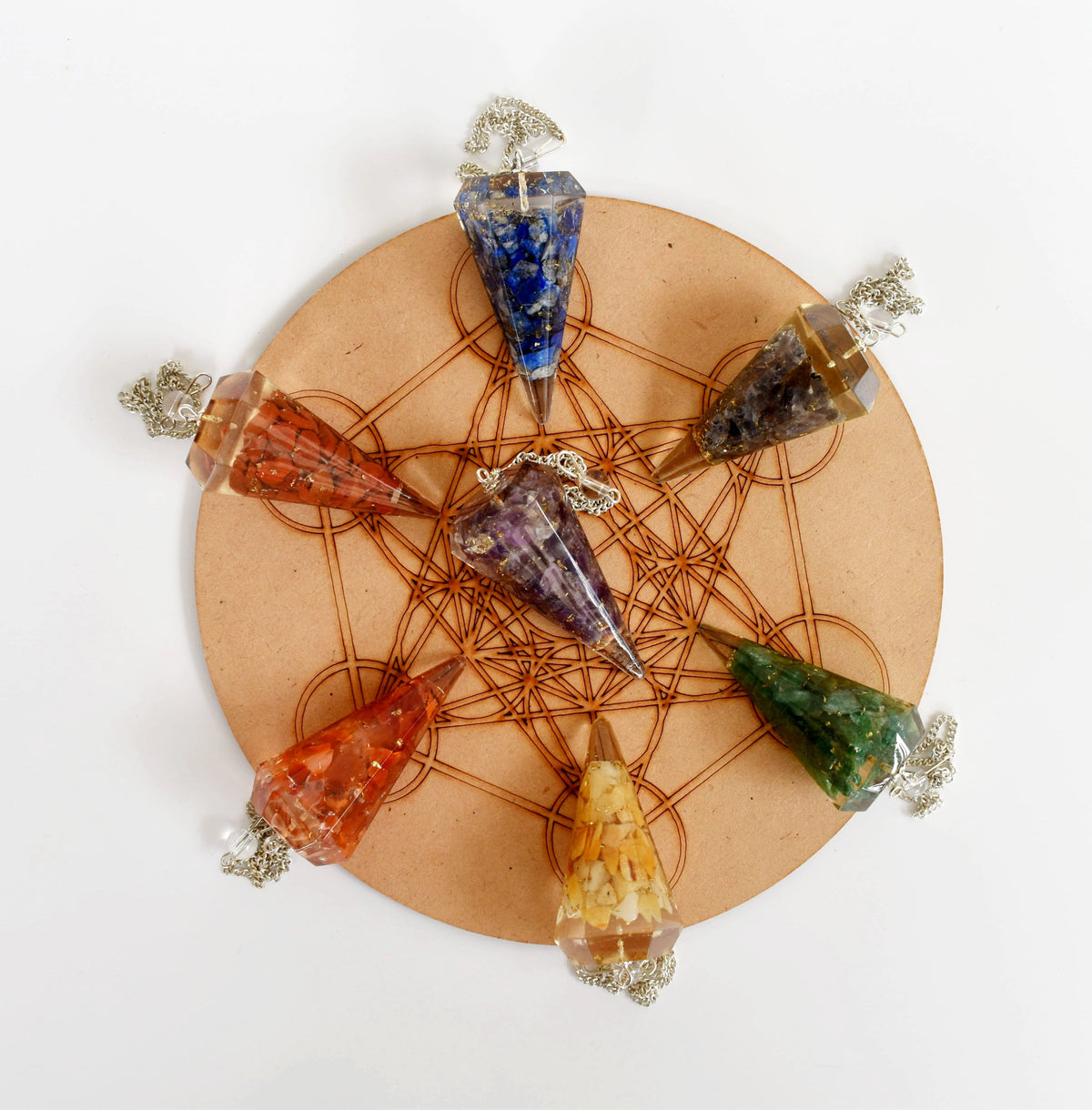 Chakra Crystals Orgone Pendulums Set, with Wooden Grid Plate, Selenite Log  DestGlow