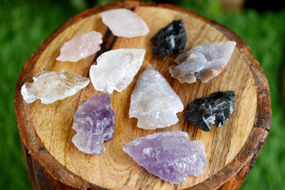 Assorted 8 Pcs Cross Arrowhead Points Set, 2 inch Mix Cross Arrowhead  DestGlow