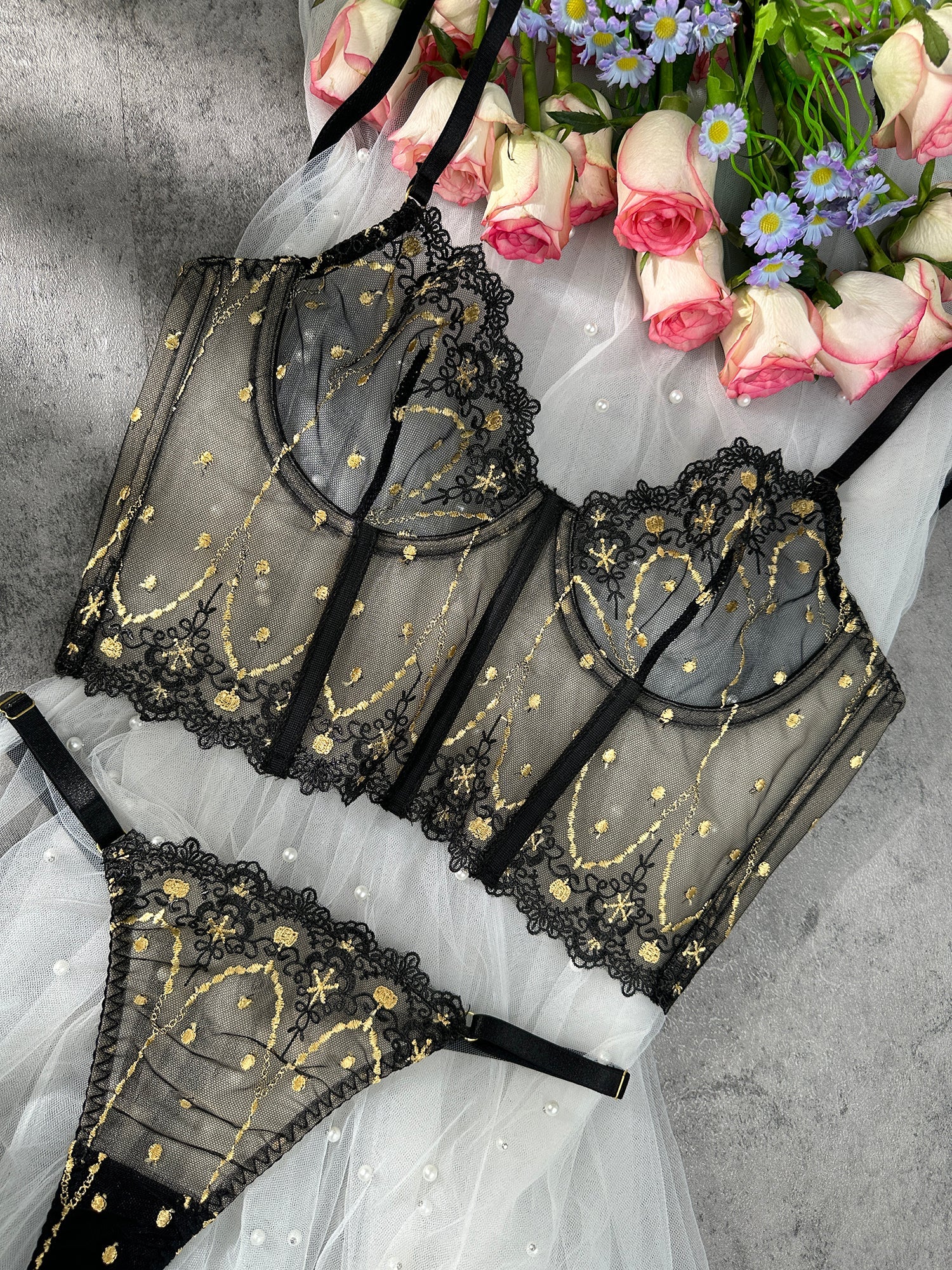 Chic Luxe Noir &amp; Gold Lingerie Set
