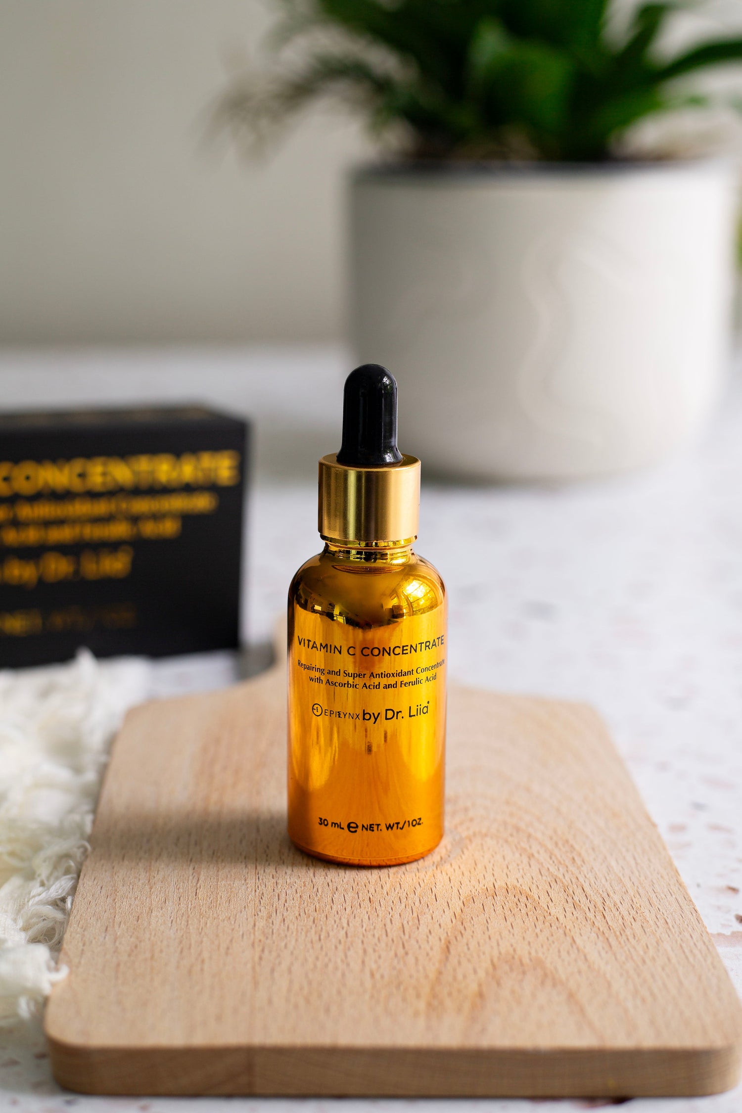 Brightening Vitamin C Glow Serum for Sensitive &amp; Dry Skin – Vegan, Gluten-Free, Anti-Aging, Fragrance-Free by EpiLynx