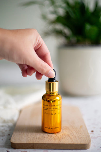 Brightening Vitamin C Glow Serum for Sensitive &amp; Dry Skin – Vegan, Gluten-Free, Anti-Aging, Fragrance-Free by EpiLynx