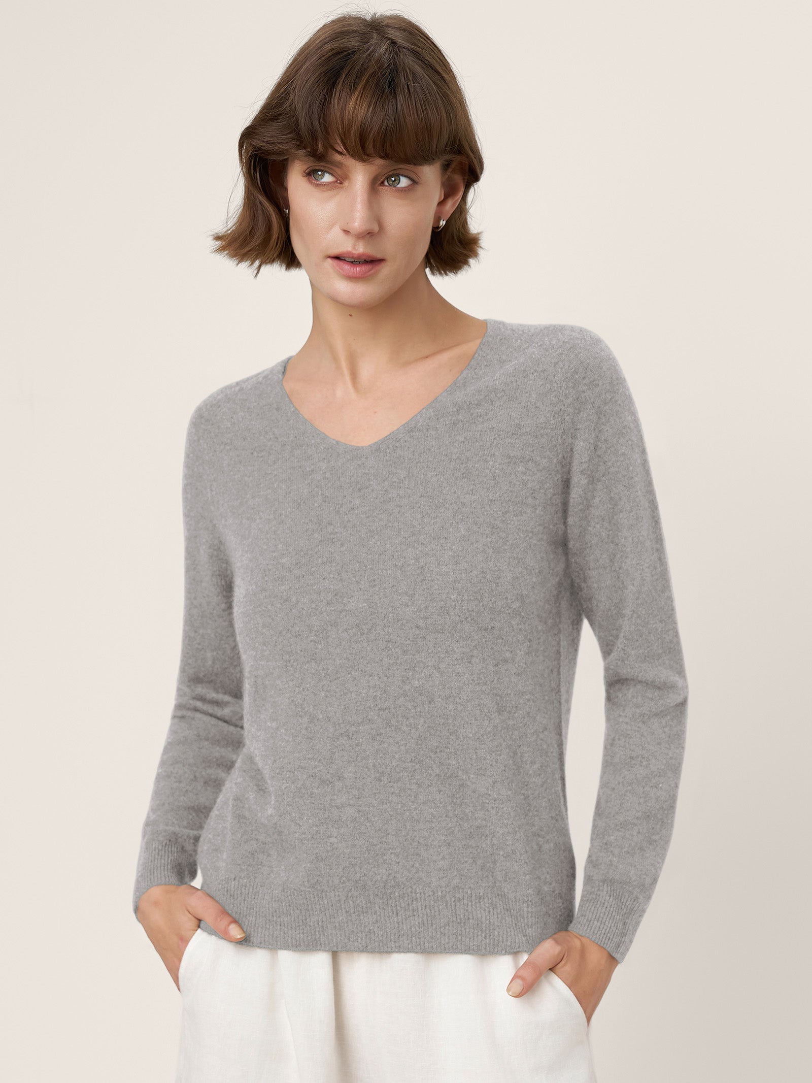 Premium Cashmere Blend Hand-Finished Seamless V-Neck Sweater SURI by LINTICO