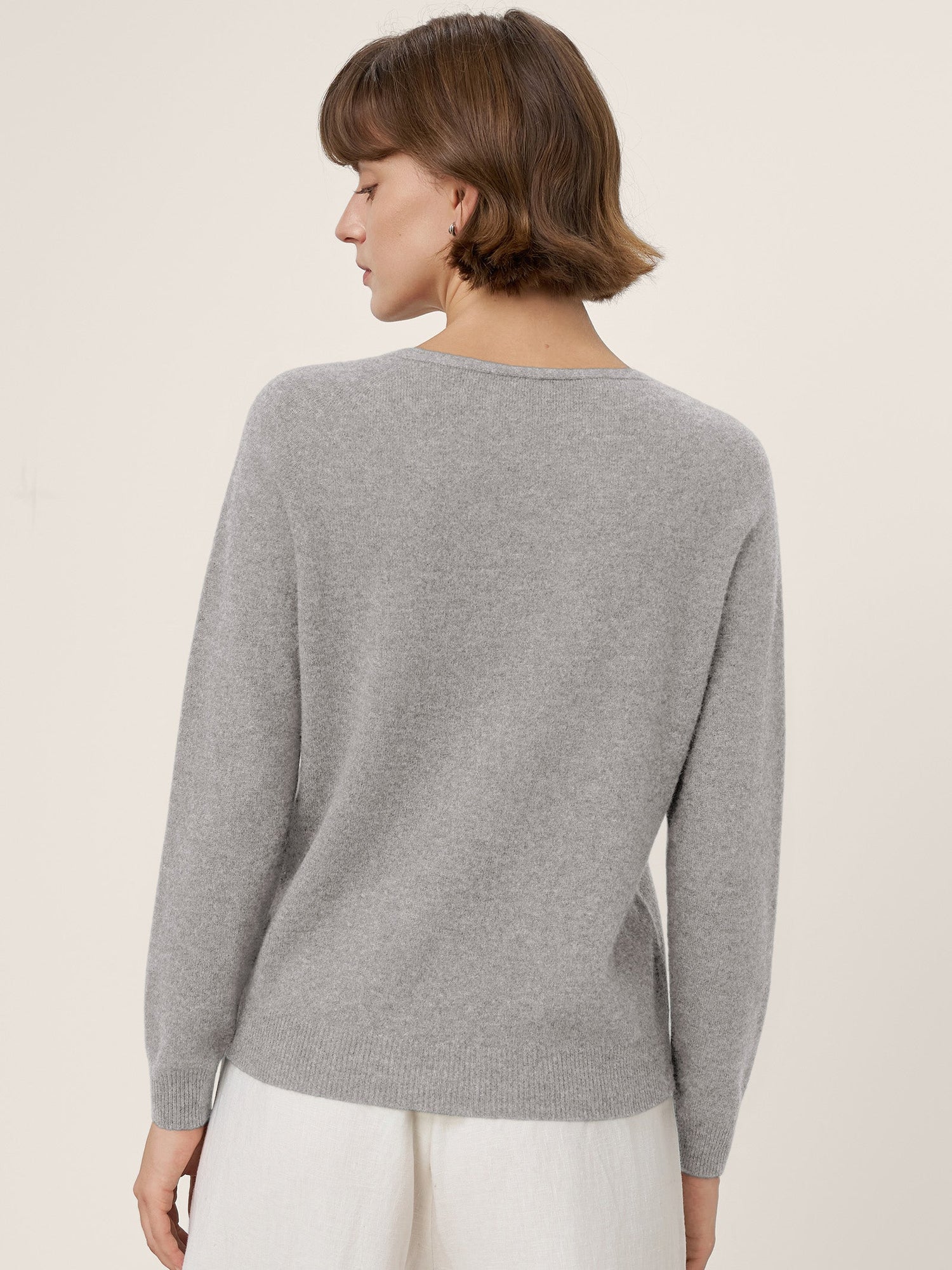 Premium Cashmere Blend Hand-Finished Seamless V-Neck Sweater SURI by LINTICO