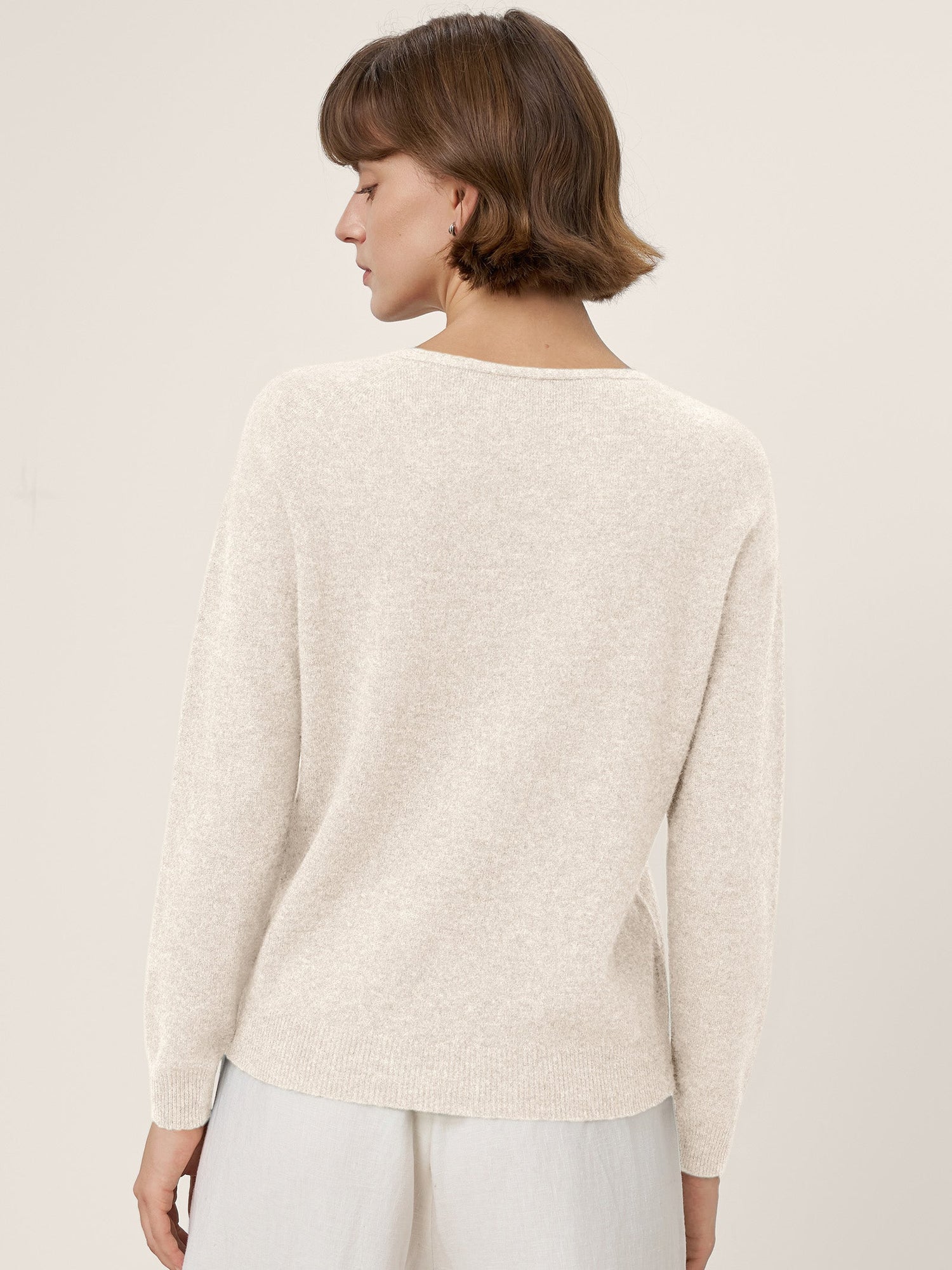 Premium Cashmere Blend Hand-Finished Seamless V-Neck Sweater SURI by LINTICO