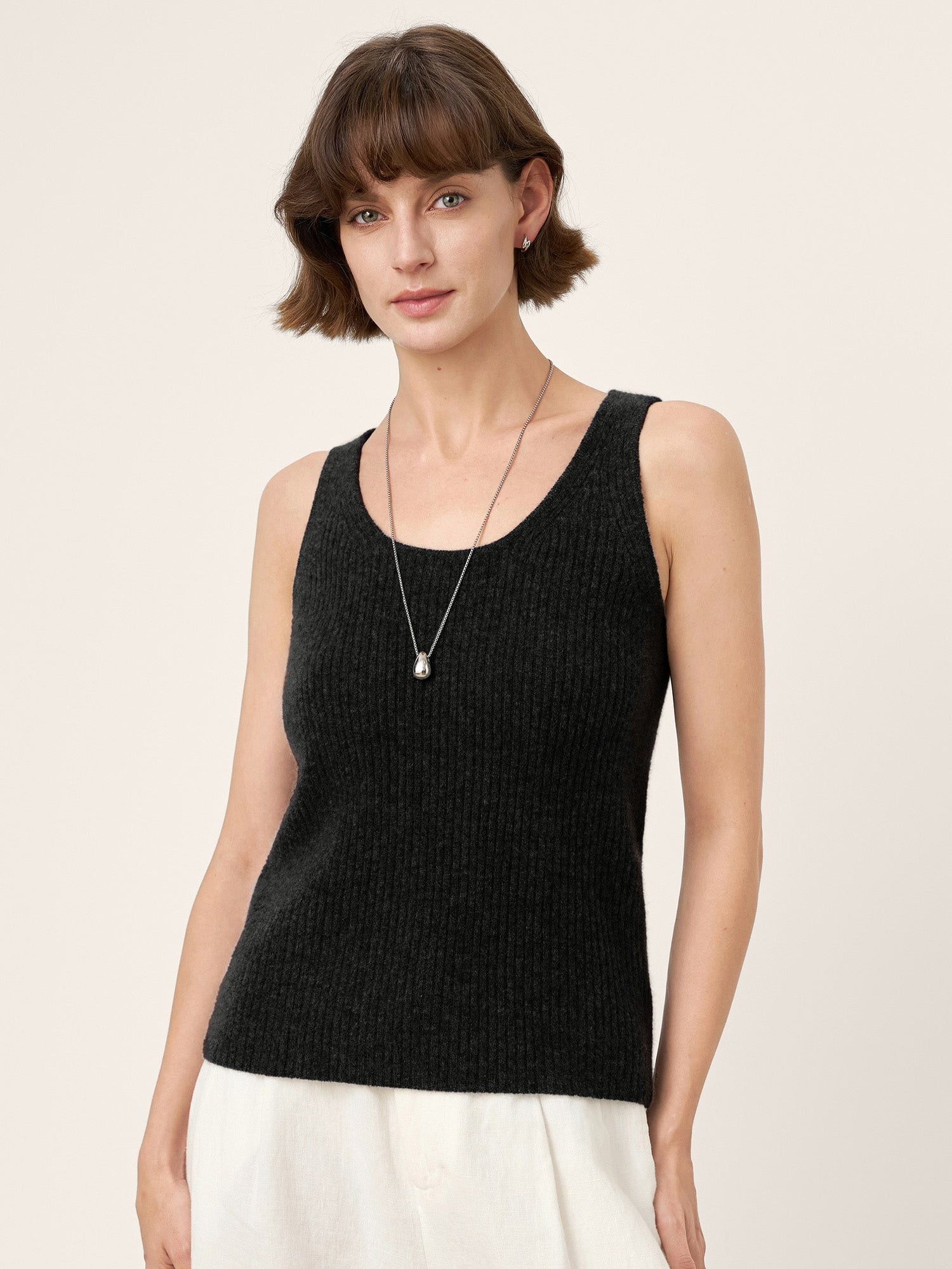 100% Mongolian Cashmere Versatile Crew Neck Tank Top VIVIANA by LINTICO